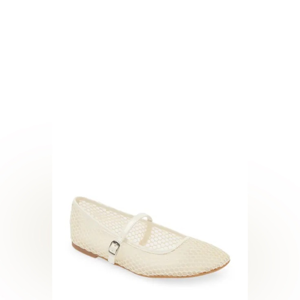 Cream Leather Loafers with Metallic Accent